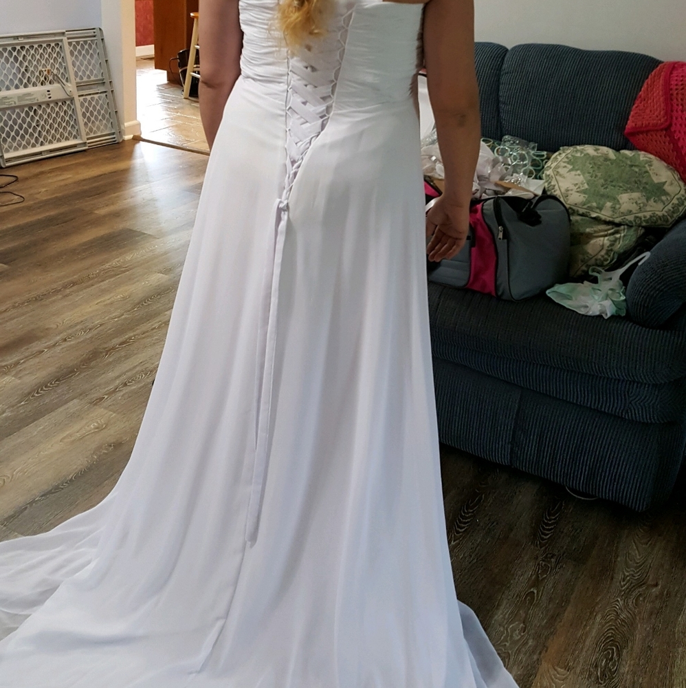 Strapless Wedding Dress NWOT - Picture 9 of 12